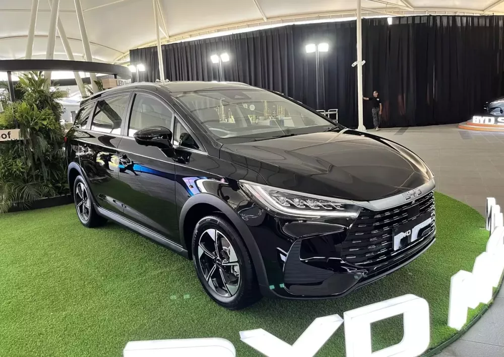 Mẫu MPV 7 chỗ BYD M6 đang bán ở Việt Nam có thêm phiên bản chỉ tiêu thụ 1,53 lít xăng/100 km - Ảnh 8. Mẫu MPV 7 chỗ BYD M6 đang bán ở Việt Nam có thêm phiên bản chỉ tiêu thụ 1,53 lít xăng/100 km - Ảnh 8.