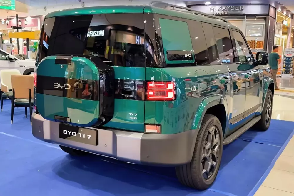 BYD chuẩn bị đối đầu Land Rover Defender ngay trên sân nhà của đối thủ - Ảnh 4. BYD chuẩn bị đối đầu Land Rover Defender ngay trên sân nhà của đối thủ - Ảnh 4.