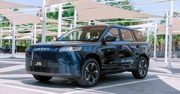 JAECOO J5 EV trở thành ngôi sao xe điện mới khu vực Đông Nam Á