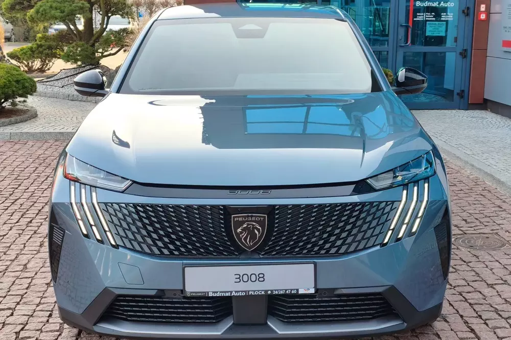 Peugeot 3008 2026 nhìn từ phía trước Peugeot 3008 2026 nhìn từ phía trước
