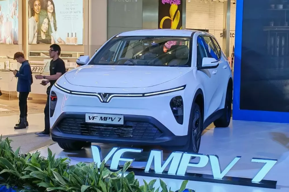 VinFast VF MPV 7 chính thức xuất xưởng tại nhà máy ở Indonesia- Ảnh 3.